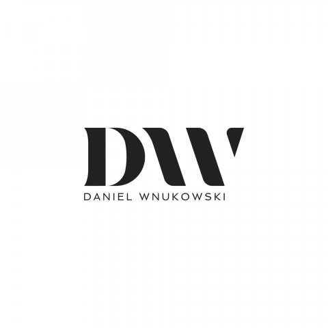 DW | Монограмма для музыканта