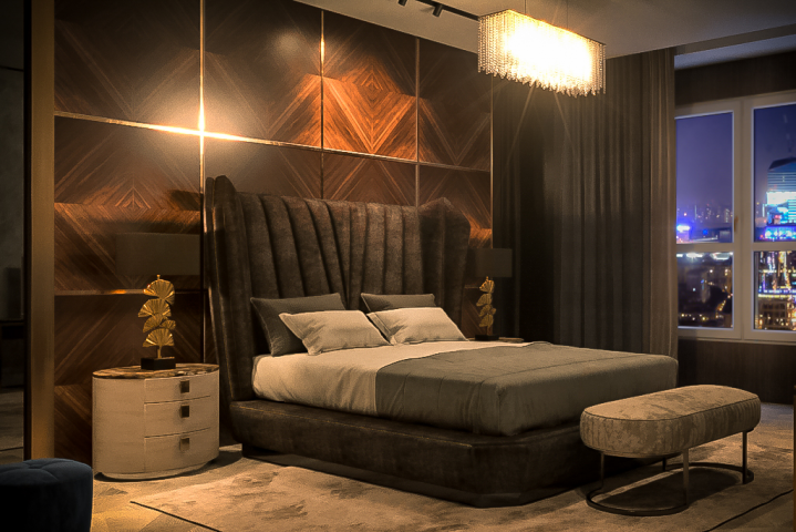 Спальная с замшевыми и деревянными панелями