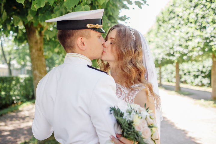 Свадебный клип. Моряк и принцесса. Петергоф