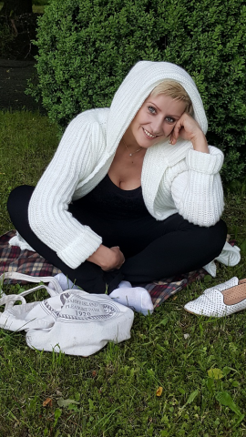 реклама магазина вязаной одежды