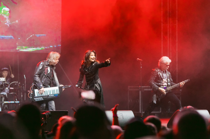 Дискотека 90-х