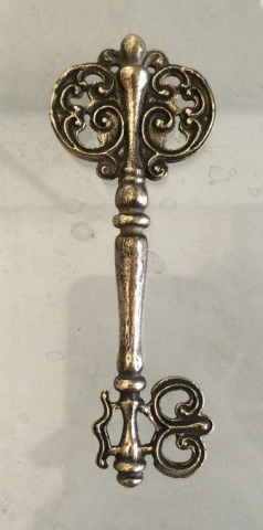 Сувенирный ключ (полностью доделанный)