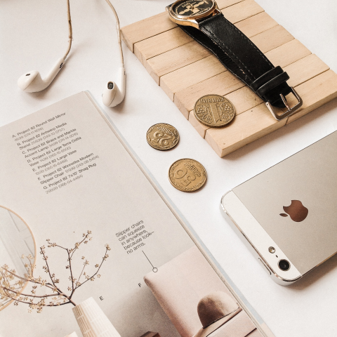 Flatlay для рекламы магазина часов