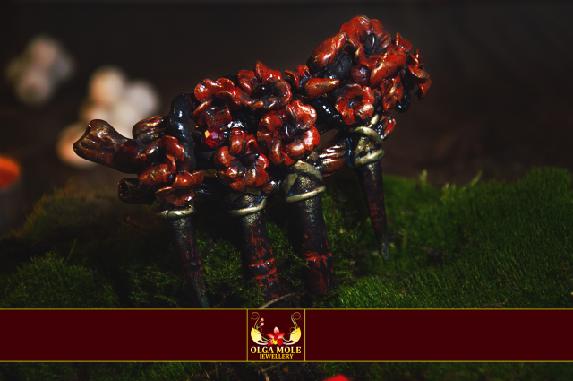 Рекламная фотография для магазина украшений ручной работы