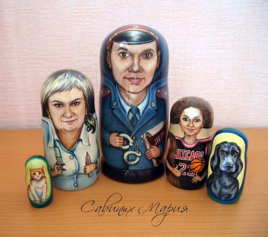 Портретная матрешка. Семья.