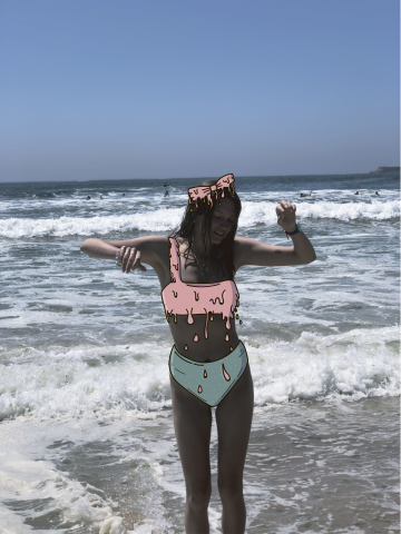 Арт "купальник"