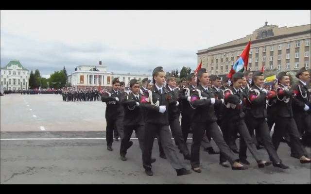 В Орле ПОМНЯТ Бессмертный ПОДВИГ!