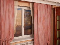 Оконный блокатор в интерьере