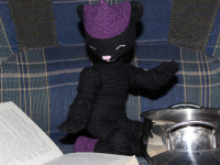 Вязаная шарнирная кукла Юлия