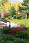 Частный участок в коттеджном поселке Madison Park (осень)