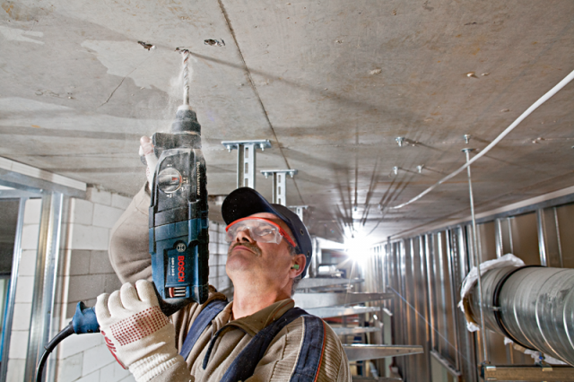 Строительный перфоратор Bosch GBH 2-24 D
