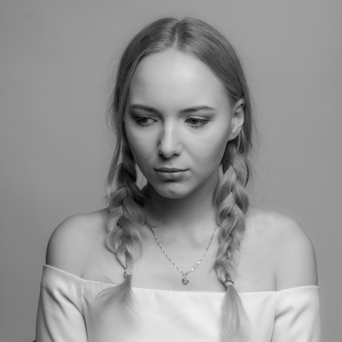 Алёна