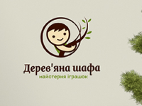 Деревянный шкаф