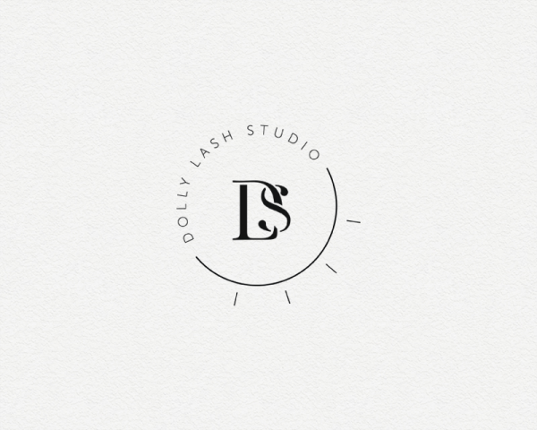 Logo for Dolly Lash Studio