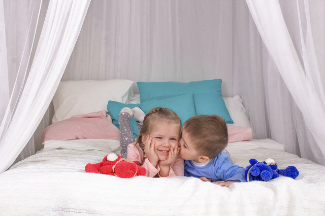 Съемка для магазина детской одежды