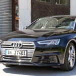 Новый седан Audi S4 был замечен в Альпах