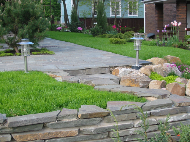 Звягино. МО. Участок с небольшим уклоном