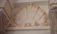 Золочение лепнины поталью.