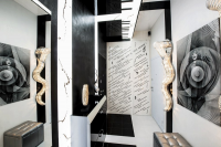 прихожая в квартире Алибасова фото