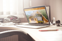 Строительство домов из строганного бревна