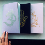 скетчбуки ручной работы с иллюстрациями на обложке