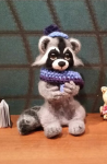 Енот Игорь приоделся