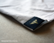 логотип фирменных футболок