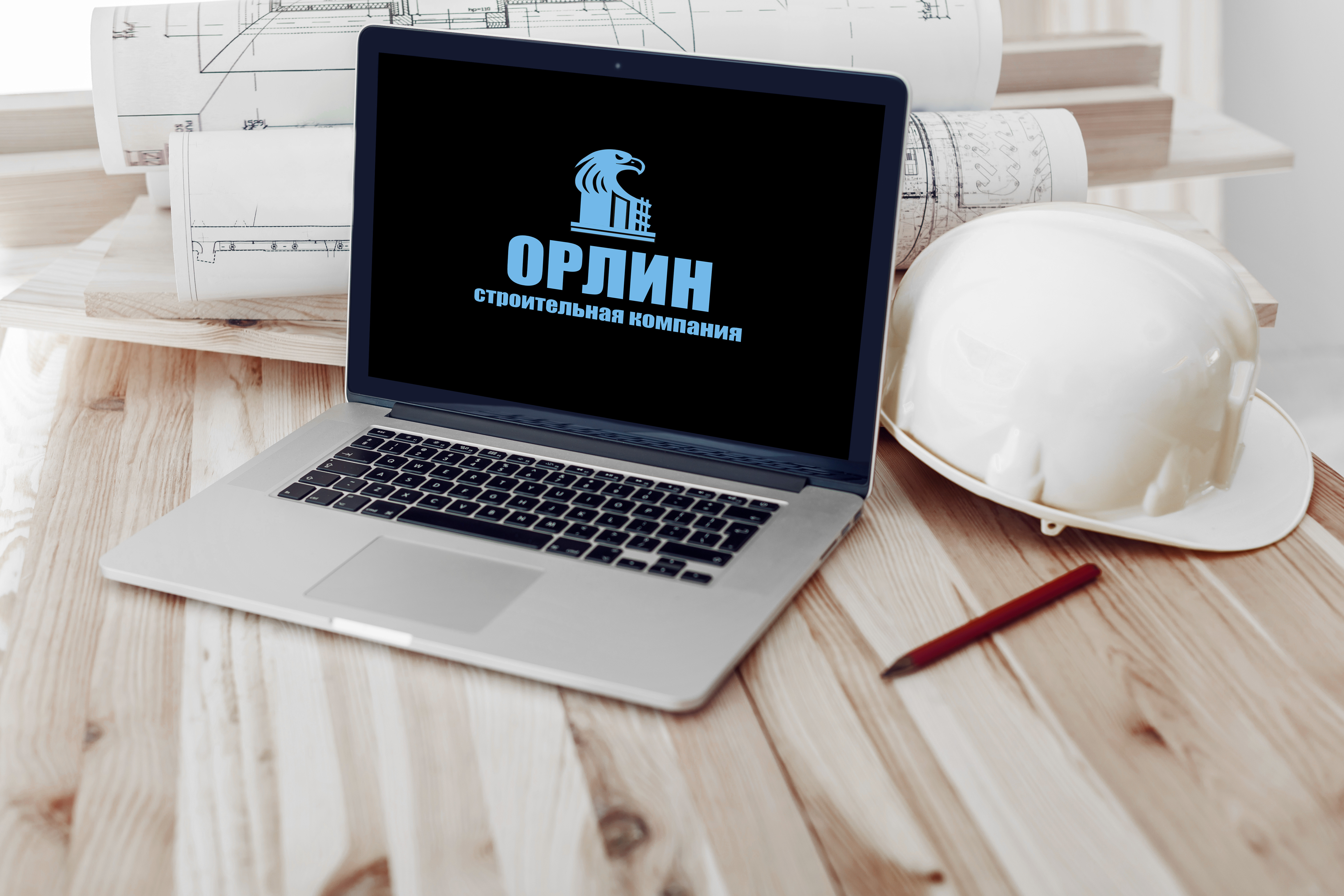 ОРЛИН_close-up-laptop-workplace-construction-worker.jpg