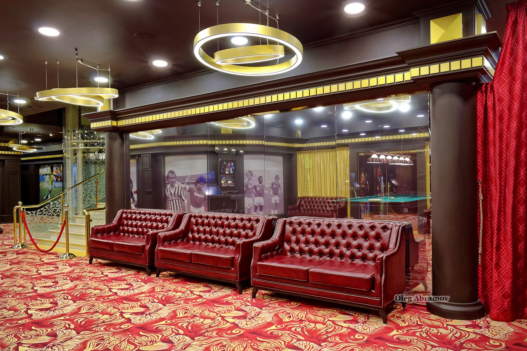 011_200.jpg