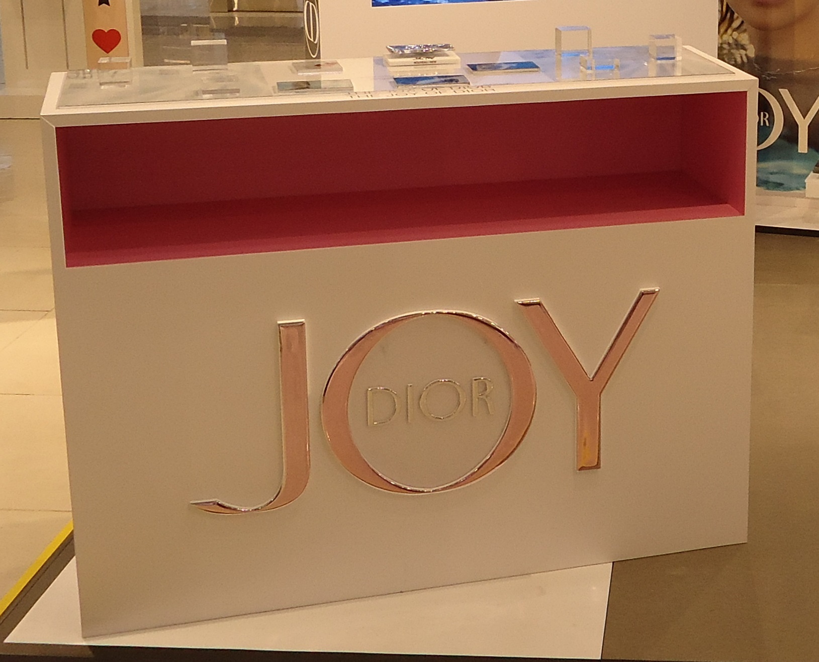 тумба Диор.jpg