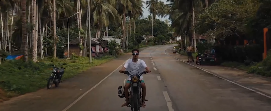 Opera Снимок_2025-10-11_095915_www.youtube.com.png