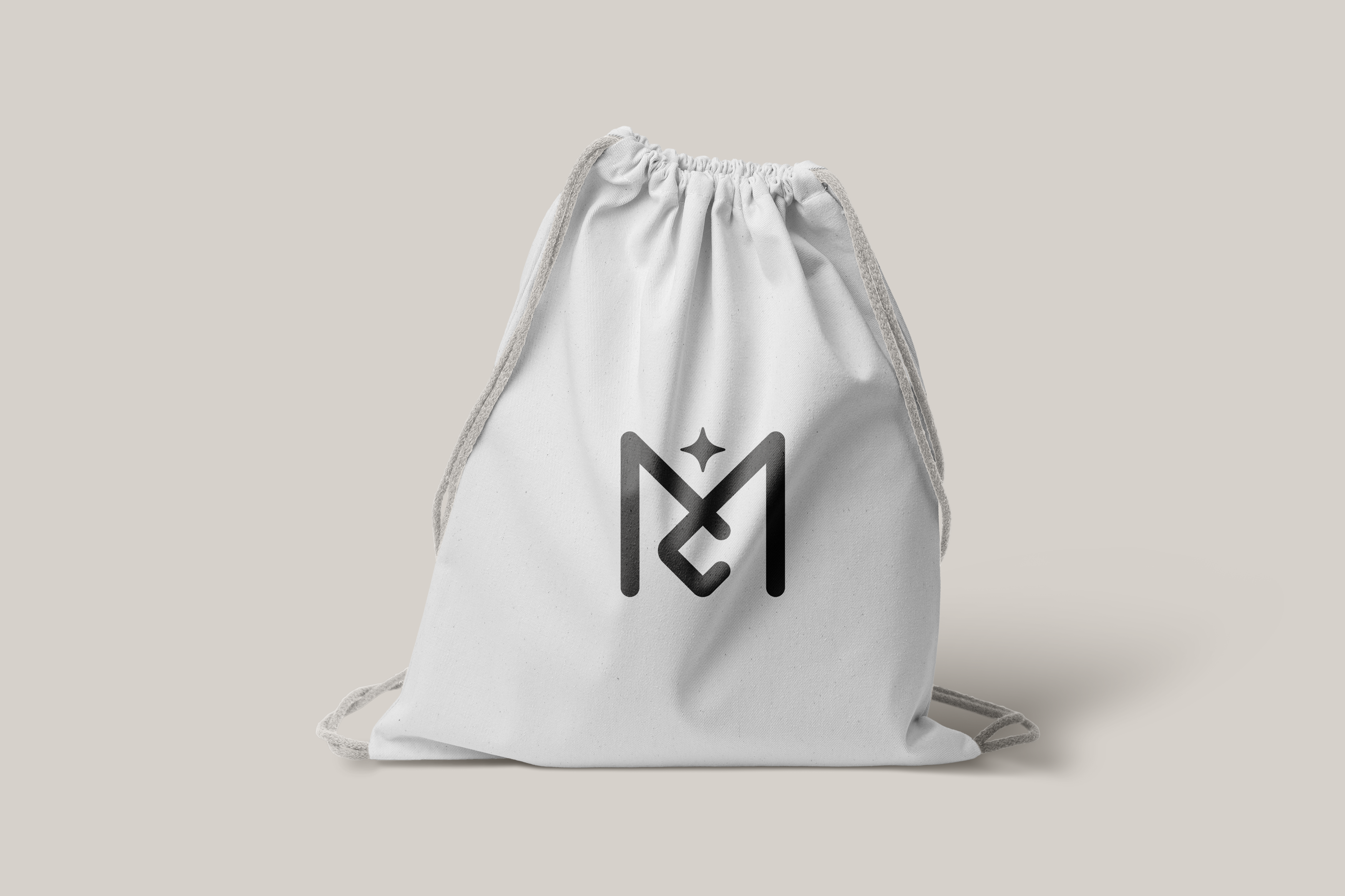 2Linen_Backpack_Mockup.png