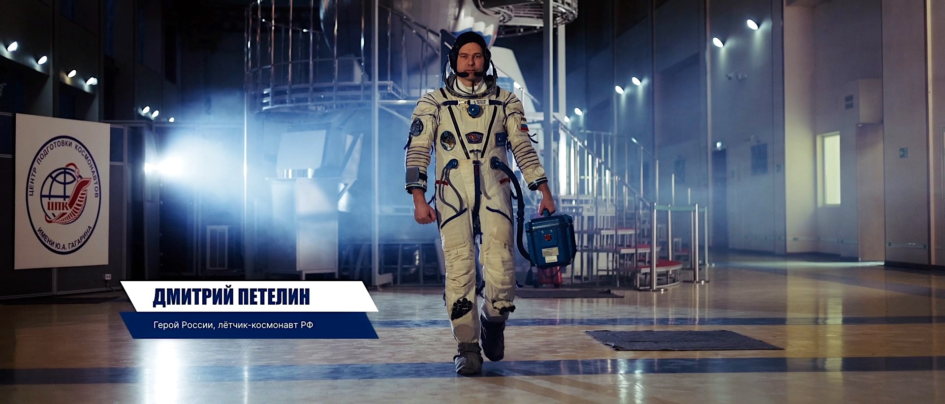 Sequence 02.00_04_04_19.Still001.jpg