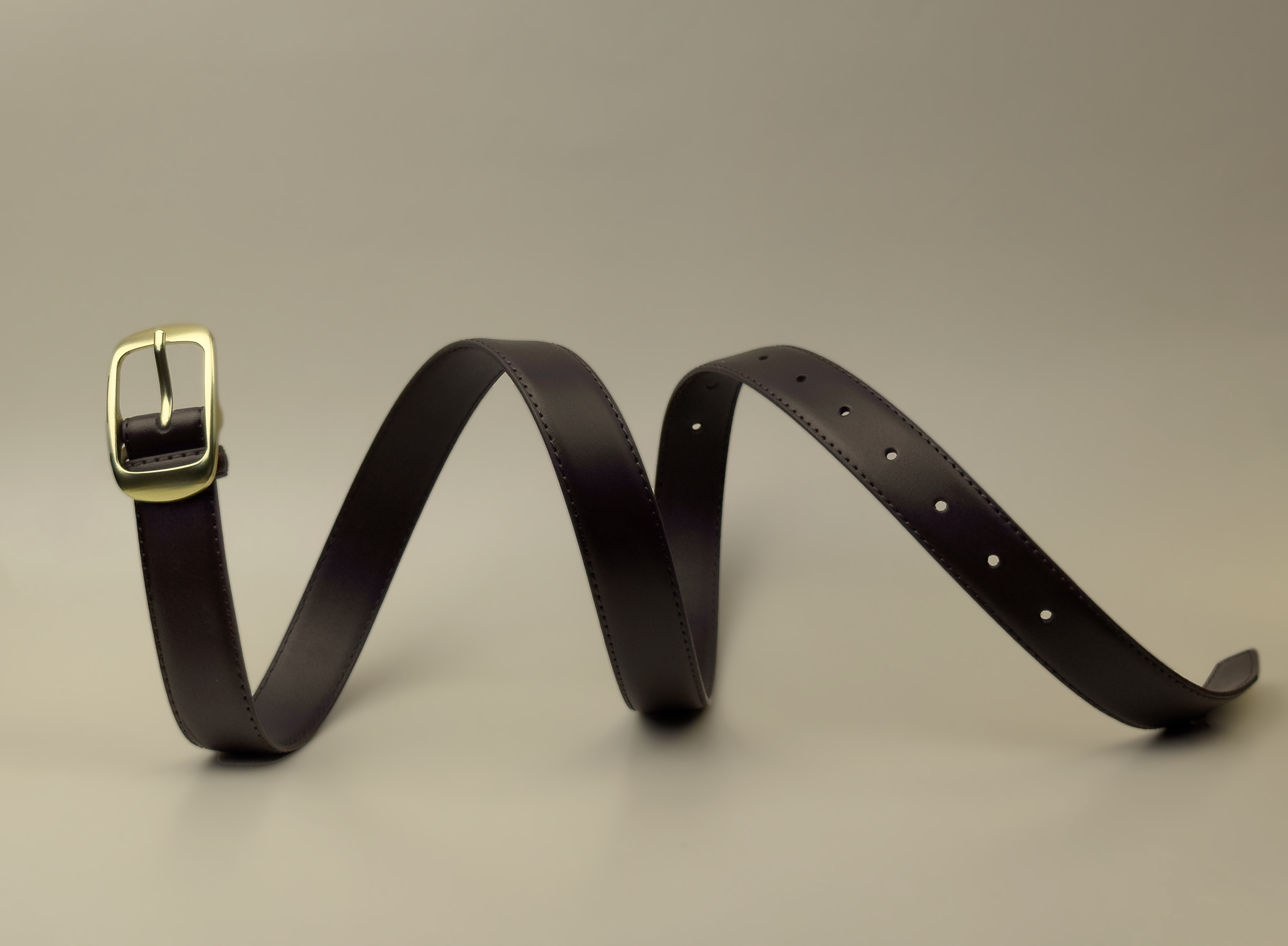 Съемка женского ремня для размещения на маркетплейсе