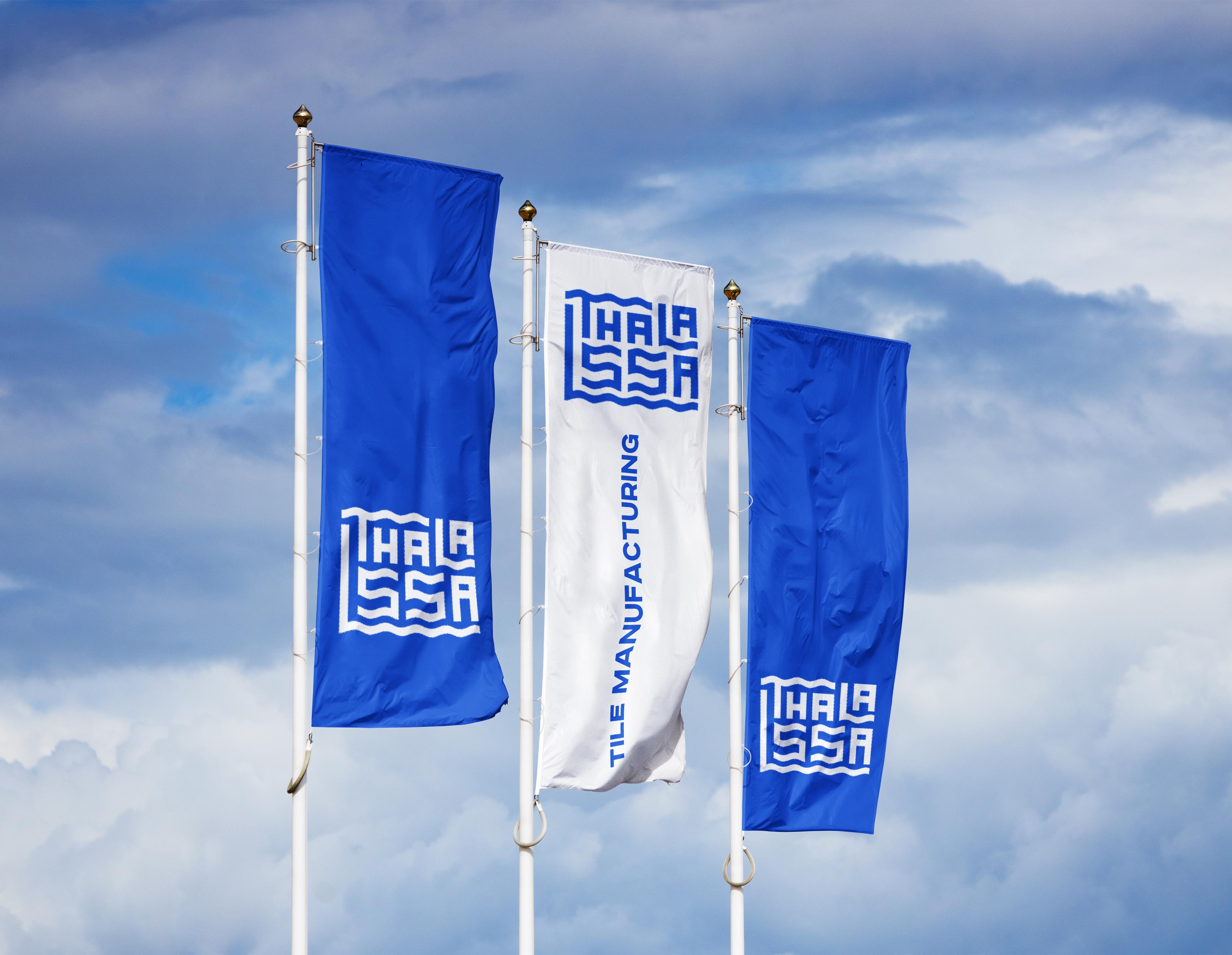 Outdoor_Flags_Mockup.jpg
