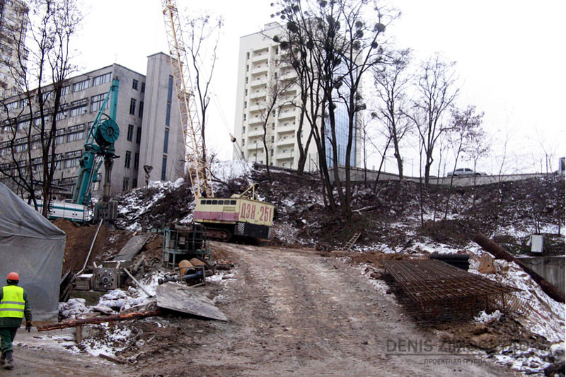 9_PS_photo2.jpg
