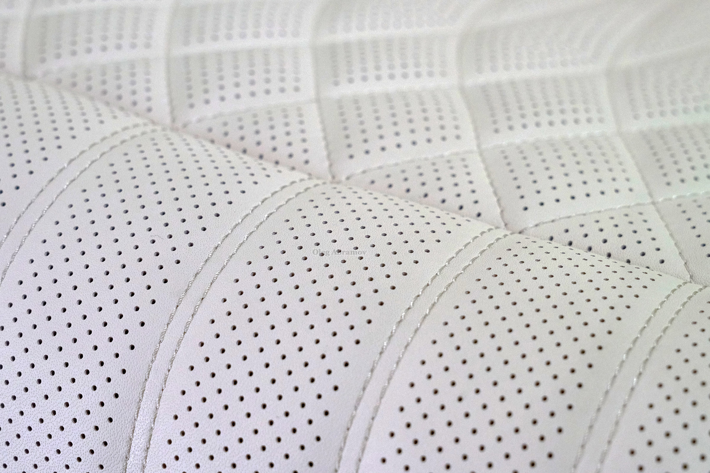 74_09026_cap5w2.jpg
