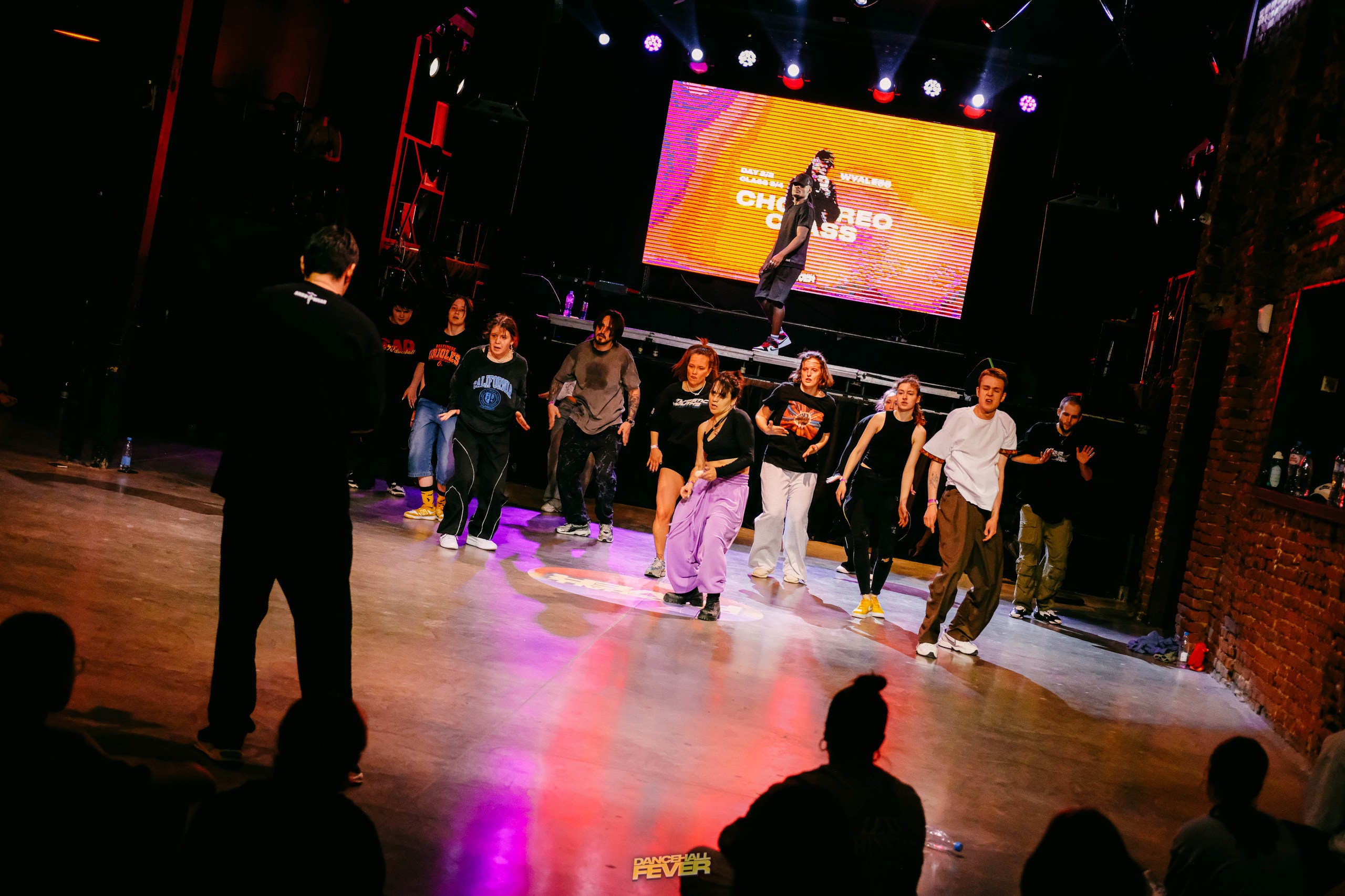 Dancehall_F_klass_5_142_resized.jpg
