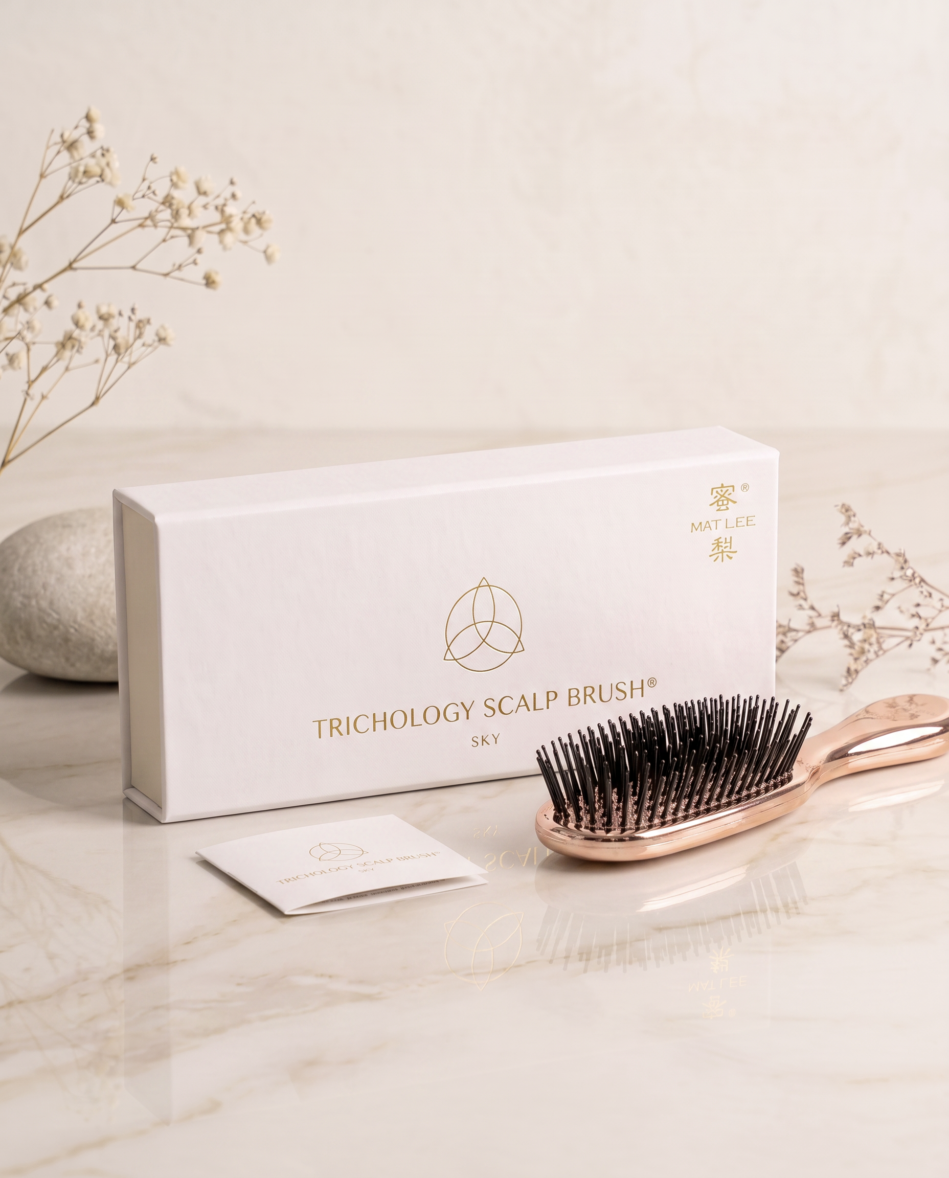 Trichology_scalp_brush_упаковка7.png
