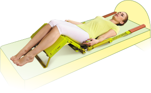 img_daybed_w_girl.png