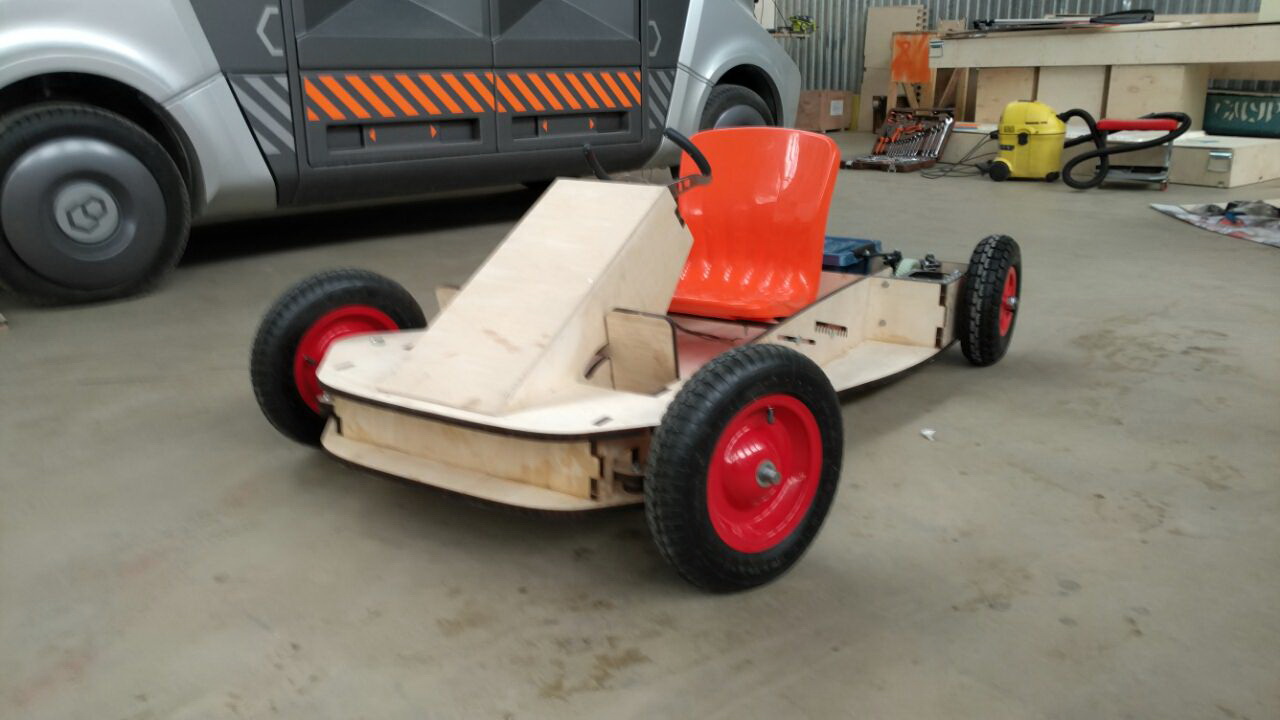 ^9438139106874A65E90479A3015EDBBFF4BD4CC3669600E825^pimgpsh_full