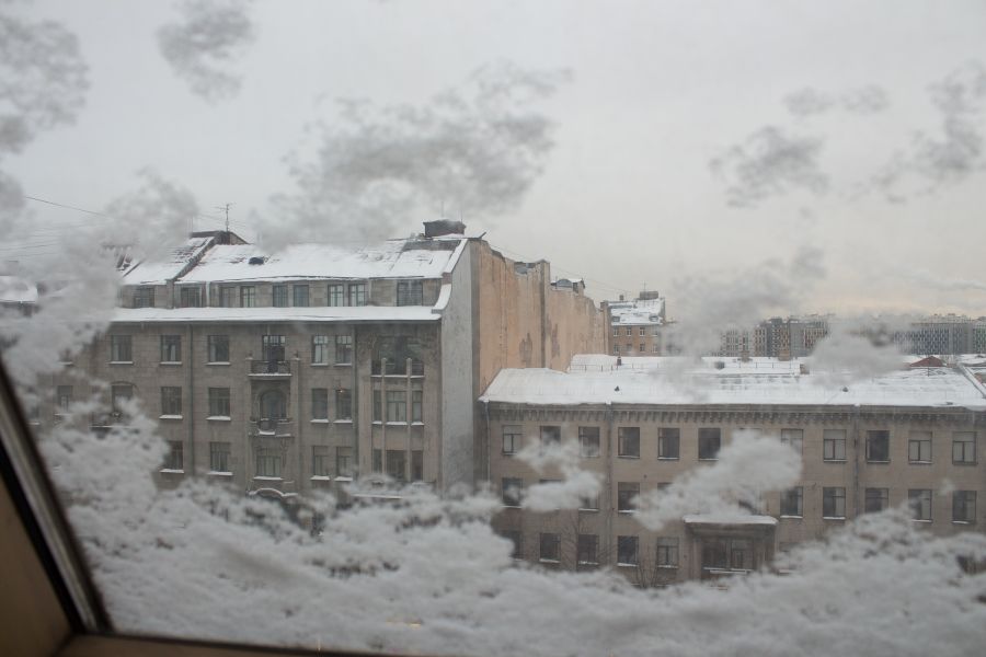 Продаю: Мансардное окно на 8 этажа и крыши Санкт-Петербурга -   товар id:8976