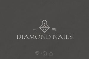 DIAMOND-NAILS-В-ТЕМНОМ