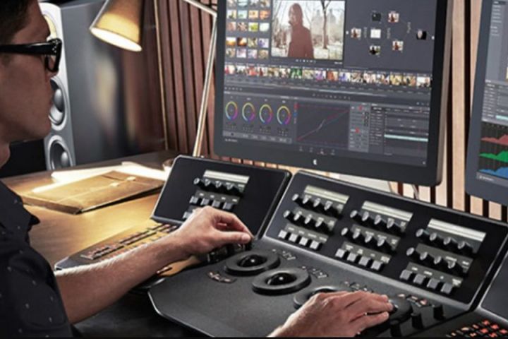 Видеомонтаж - Обучение\Davinci Resolve\Adobe Premiere Pro\CapCut