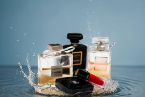 косметика на воде.