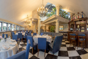 Интерьерная фотосъемка ресторана