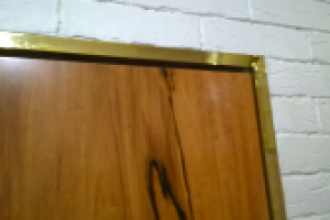 деталь двери