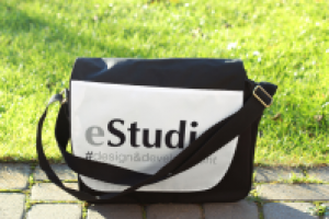 Брендирование сумки для разработчика