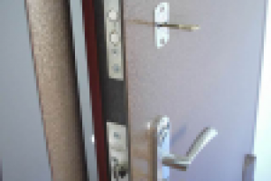 Нейминг для компании производящей стальные двери