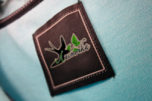 Бирка, логотип